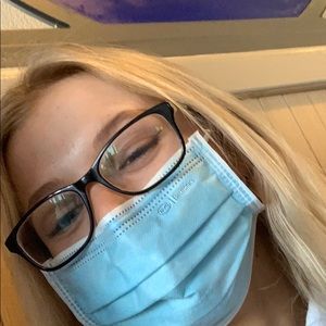 Meet your Posher, Julian